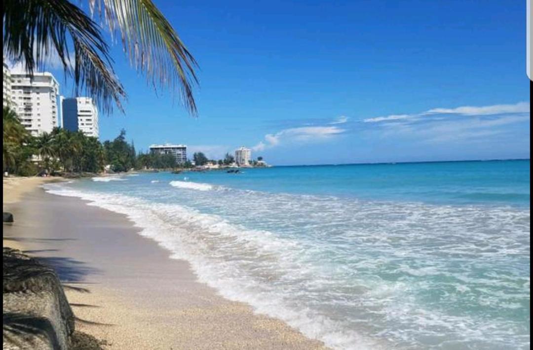 Appartement Beach Front Apt Isla Verde 3 à San Juan Chambre photo